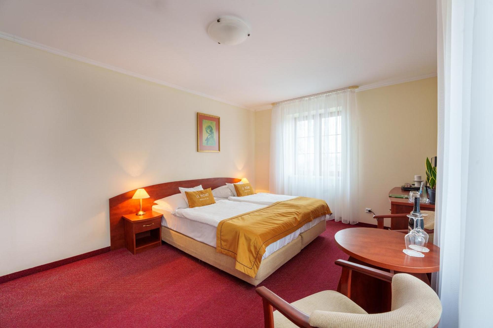 Le Mont Medical & 3*